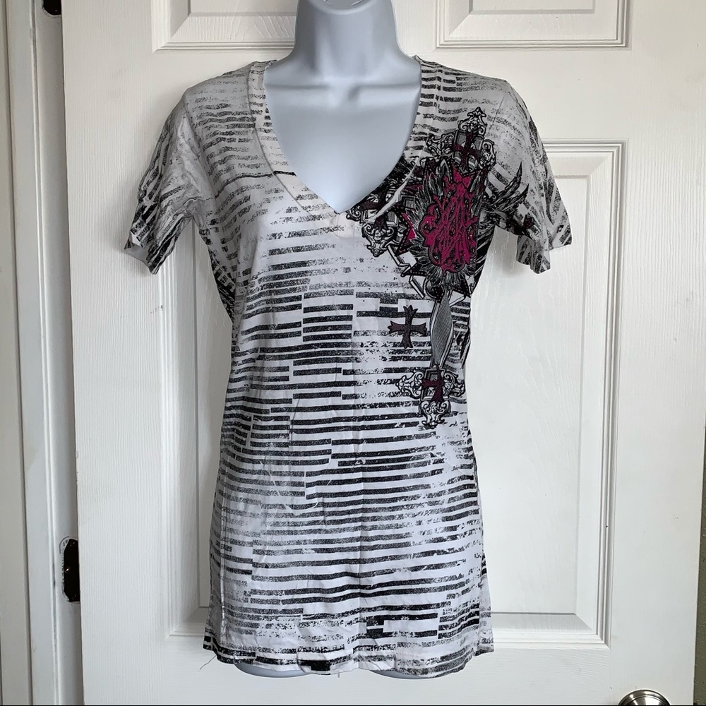 Affliction Archaic White Black Pink v-neck Medium
